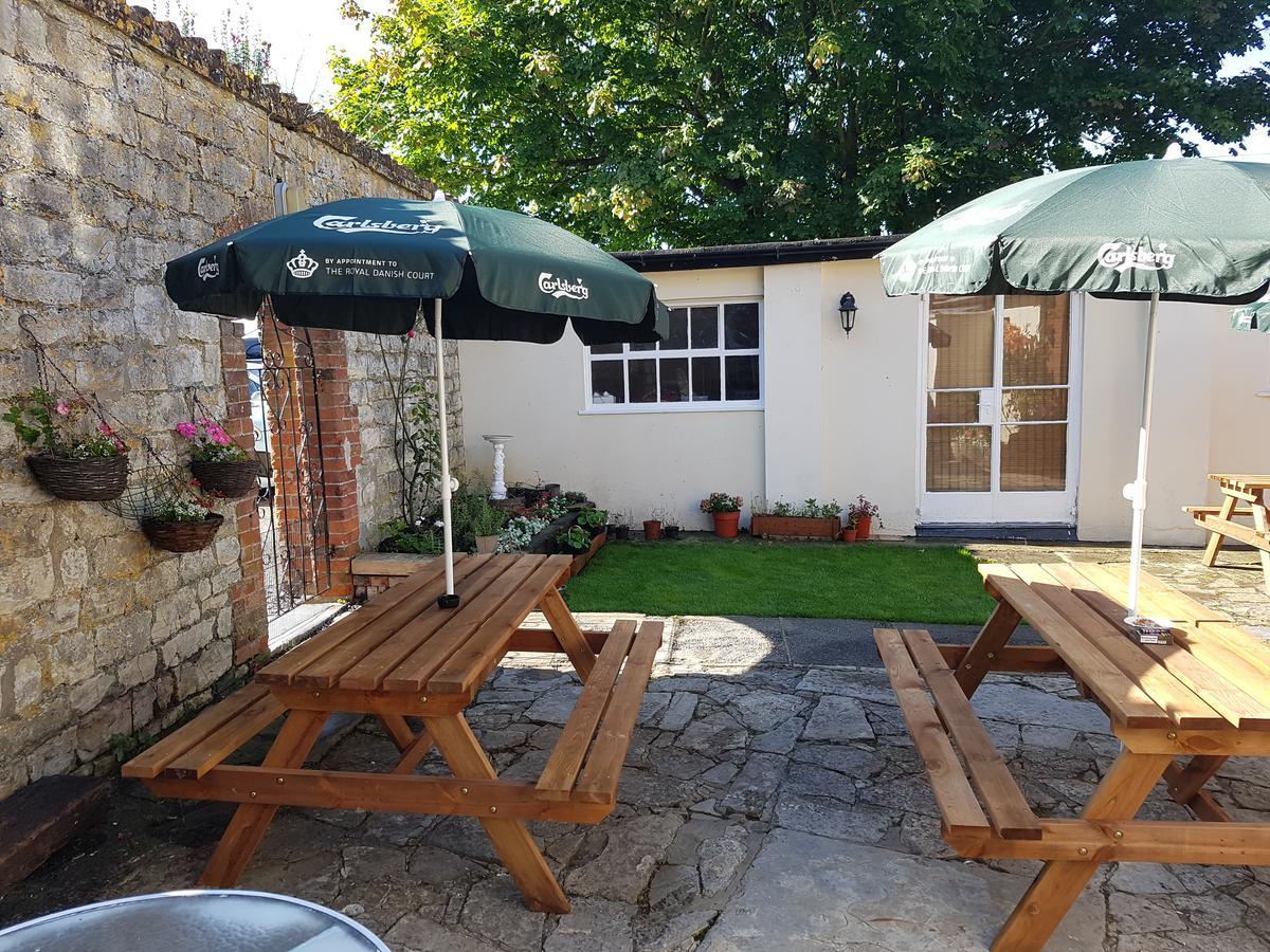 The Marston Inn Yeovil Exterior foto